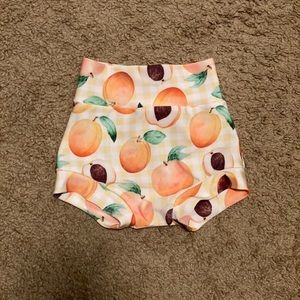 Peach Bummies